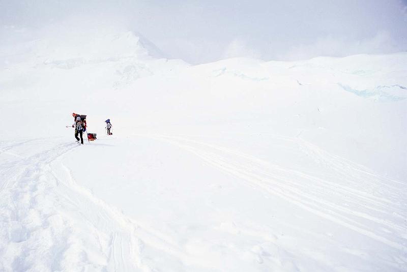 059a Mt McKinley May 1987 Approaching 11000.jpg